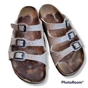 Papillio 3 Strap Sandals M5 W7